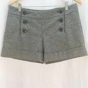 💕 Express High Waisted Button Up Shorts